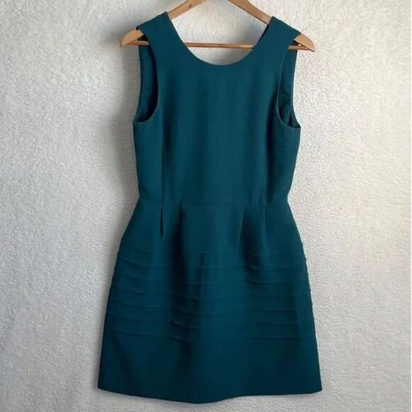 NWT Madewell Women's Sheath Green Fit Flare Textured Sleeveless Dress - Size 10 - Picture 2 of 8